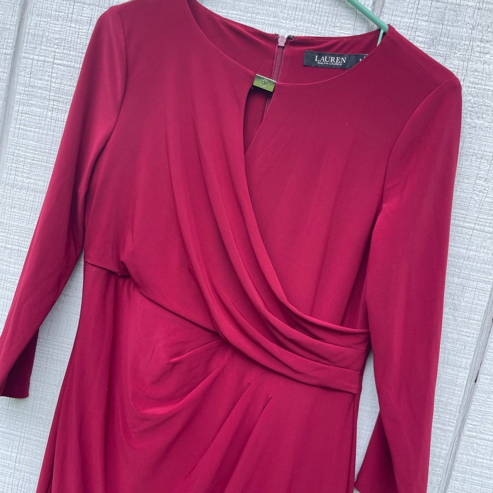 Lauren Ralph Lauren Sheath‎ Dress Keyhole Neckline 3/4 Sleeve Red Size 8